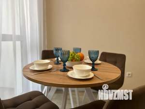 2-к квартира, посуточно, 56м2, 5/25 этаж