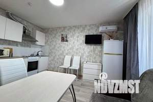1-к квартира, посуточно, 40м2, 7/12 этаж