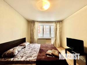 2-к квартира, посуточно, 75м2, 1/1 этаж