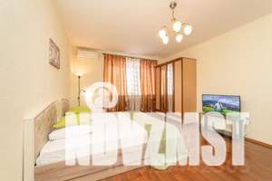 1-к квартира, посуточно, 47м2, 6/10 этаж