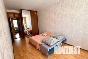 3-к квартира, посуточно, 75м2, 2/12 этаж
