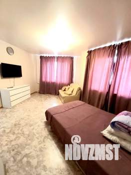 1-к квартира, посуточно, 42м2, 14/14 этаж