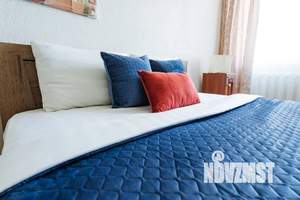 2-к квартира, посуточно, 43м2, 8/16 этаж