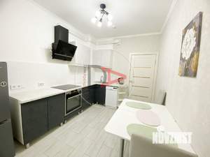 1-к квартира, на длительный срок, 37м2, 23/25 этаж