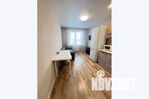 1-к квартира, посуточно, 37м2, 7/25 этаж