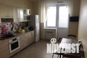 2-к квартира, на длительный срок, 73м2, 8/24 этаж