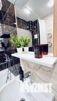 2-к квартира, посуточно, 40м2, 13/20 этаж