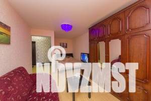 1-к квартира, посуточно, 40м2, 4/17 этаж