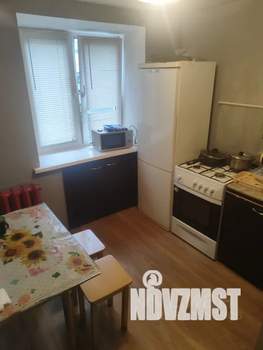 1-к квартира, посуточно, 33м2, 2/5 этаж