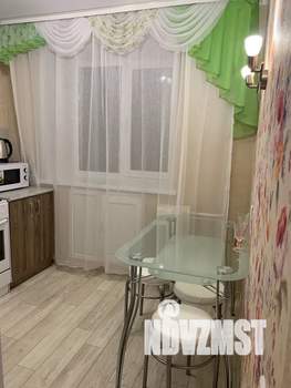 2-к квартира, посуточно, 45м2, 2/5 этаж