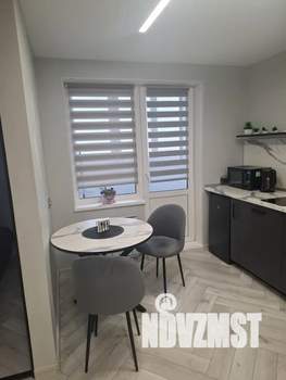 1-к квартира, посуточно, 36м2, 18/27 этаж