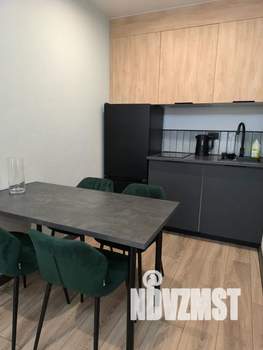 1-к квартира, посуточно, 38м2, 8/22 этаж