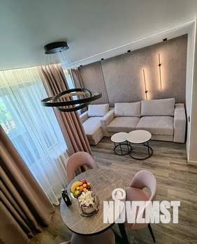 Студия квартира, посуточно, 35м2, 11/26 этаж