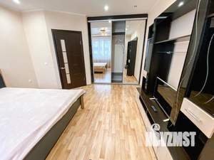 1-к квартира, посуточно, 40м2, 4/10 этаж