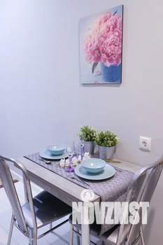 1-к квартира, посуточно, 35м2, 7/25 этаж