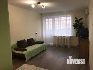 1-к квартира, посуточно, 42м2, 6/10 этаж