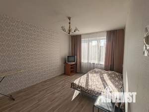 1-к квартира, посуточно, 33м2, 8/9 этаж