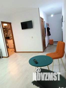 1-к квартира, посуточно, 45м2, 1/1 этаж