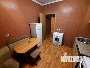 1-к квартира, посуточно, 37м2, 1/1 этаж