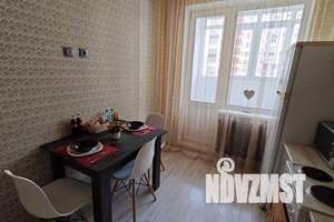 1-к квартира, посуточно, 39м2, 2/20 этаж