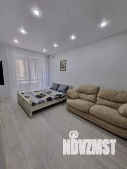 1-к квартира, посуточно, 40м2, 6/25 этаж