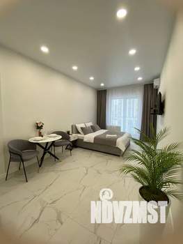 Студия квартира, посуточно, 30м2, 6/20 этаж