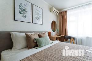 1-к квартира, посуточно, 50м2, 10/14 этаж