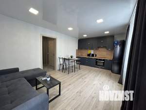 1-к квартира, посуточно, 44м2, 20/27 этаж