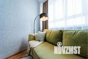 1-к квартира, посуточно, 40м2, 14/24 этаж