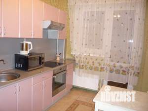2-к квартира, посуточно, 63м2, 1/1 этаж