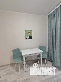 1-к квартира, посуточно, 40м2, 7/25 этаж