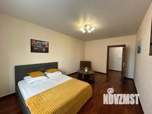 1-к квартира, посуточно, 56м2, 9/19 этаж