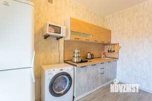 1-к квартира, посуточно, 37м2, 8/14 этаж