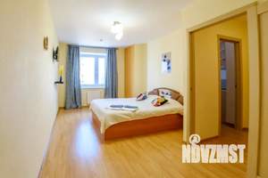 1-к квартира, посуточно, 33м2, 18/25 этаж