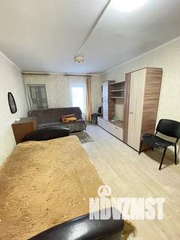 Студия квартира, посуточно, 28м2, 1/1 этаж