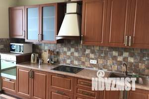 1-к квартира, посуточно, 53м2, 14/14 этаж