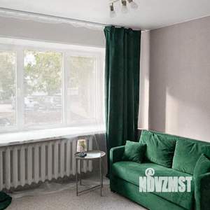 1-к квартира, посуточно, 35м2, 1/1 этаж