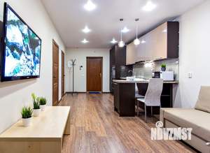 1-к квартира, посуточно, 40м2, 1/25 этаж