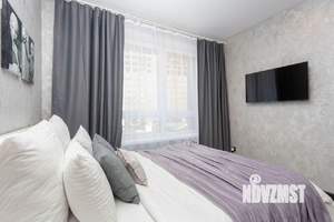 Студия квартира, посуточно, 25м2, 3/20 этаж