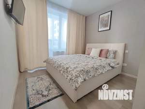 Студия квартира, посуточно, 28м2, 15/25 этаж