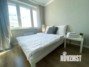 1-к квартира, посуточно, 38м2, 17/25 этаж