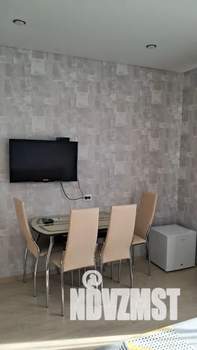 Студия квартира, посуточно, 30м2, 9/25 этаж