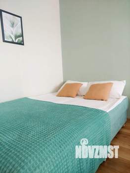 1-к квартира, посуточно, 35м2, 3/18 этаж