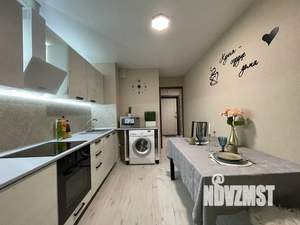 1-к квартира, посуточно, 37м2, 7/28 этаж