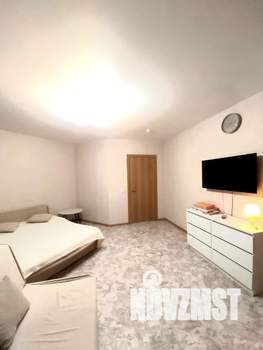 1-к квартира, посуточно, 42м2, 14/14 этаж