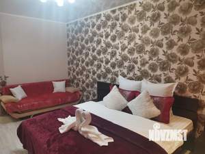 1-к квартира, посуточно, 40м2, 1/1 этаж