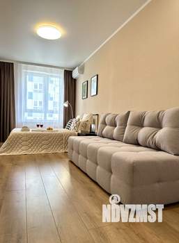 1-к квартира, посуточно, 42м2, 11/26 этаж