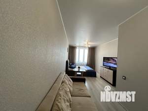 1-к квартира, посуточно, 40м2, 23/25 этаж