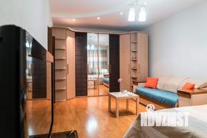 1-к квартира, посуточно, 50м2, 1/1 этаж