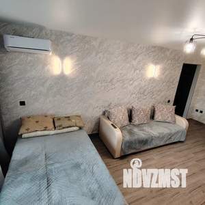 1-к квартира, посуточно, 34м2, 5/9 этаж